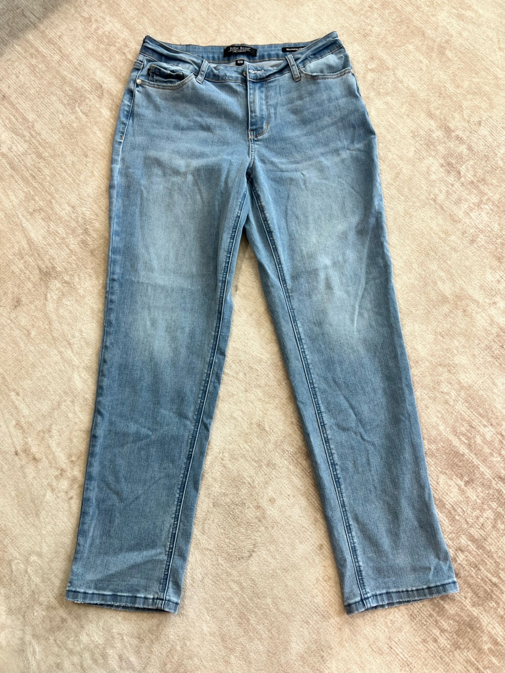 Judy Blue Mid Rise V-Front Cuff Boyfriend Cool Denim Jeans 7/28